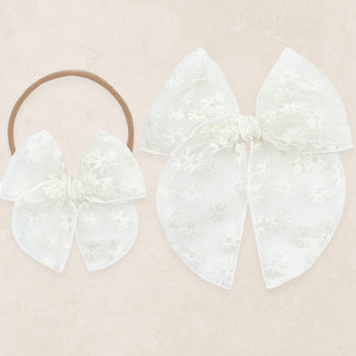 Heirloom Bow - Daisy Lace