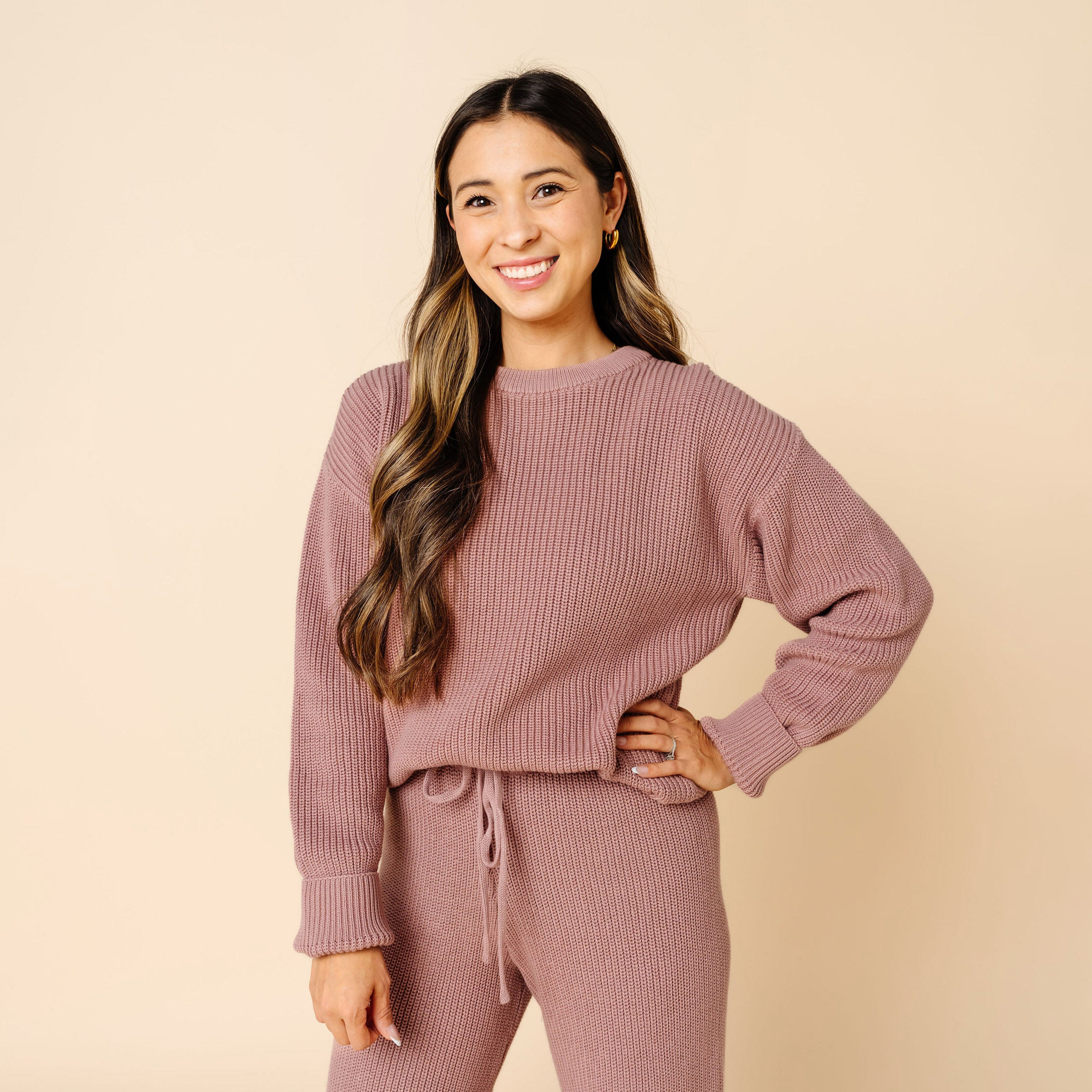 Knit Women's Chunky Sweater - Mauve