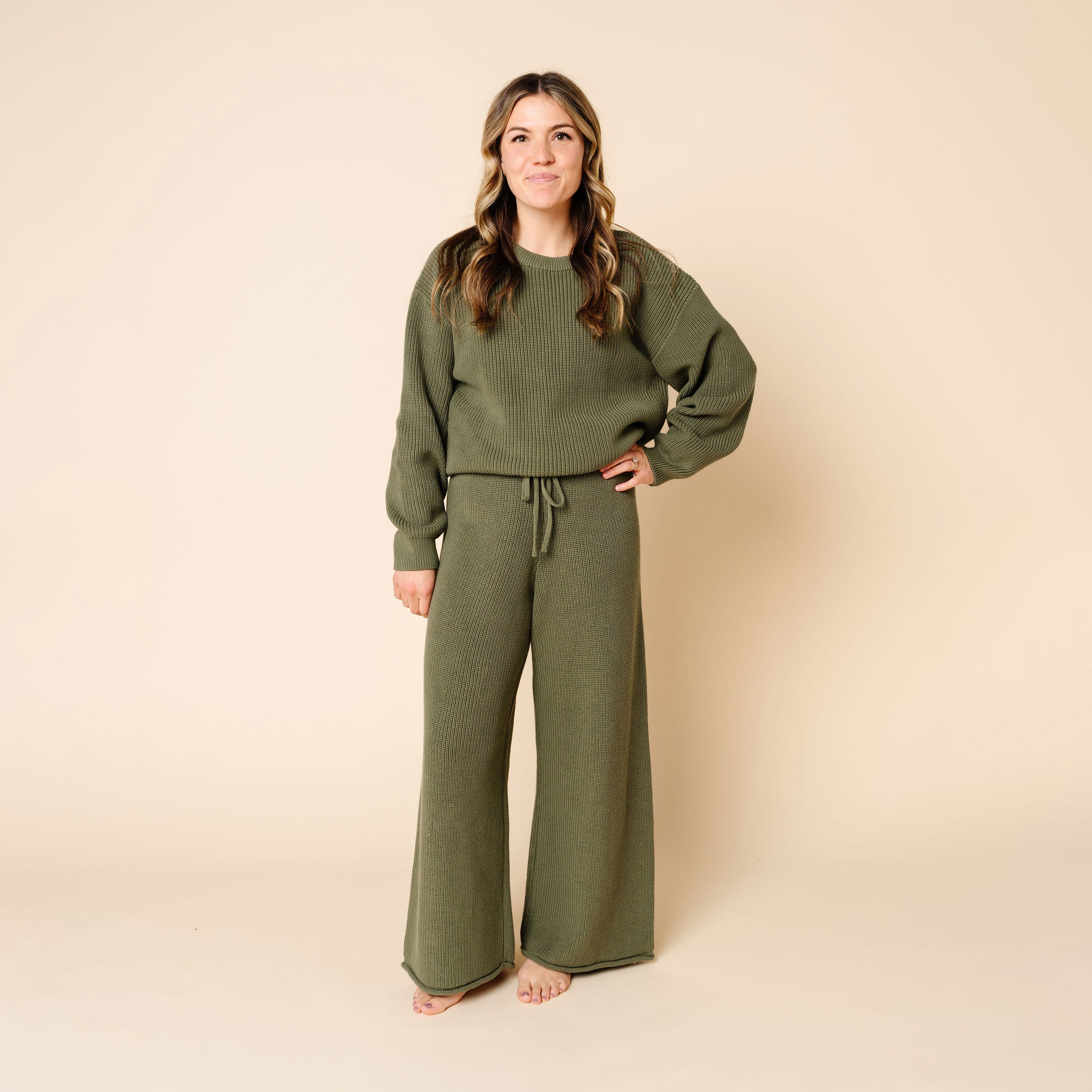 Knit Women's Chunky Wide Leg Pants - Olive