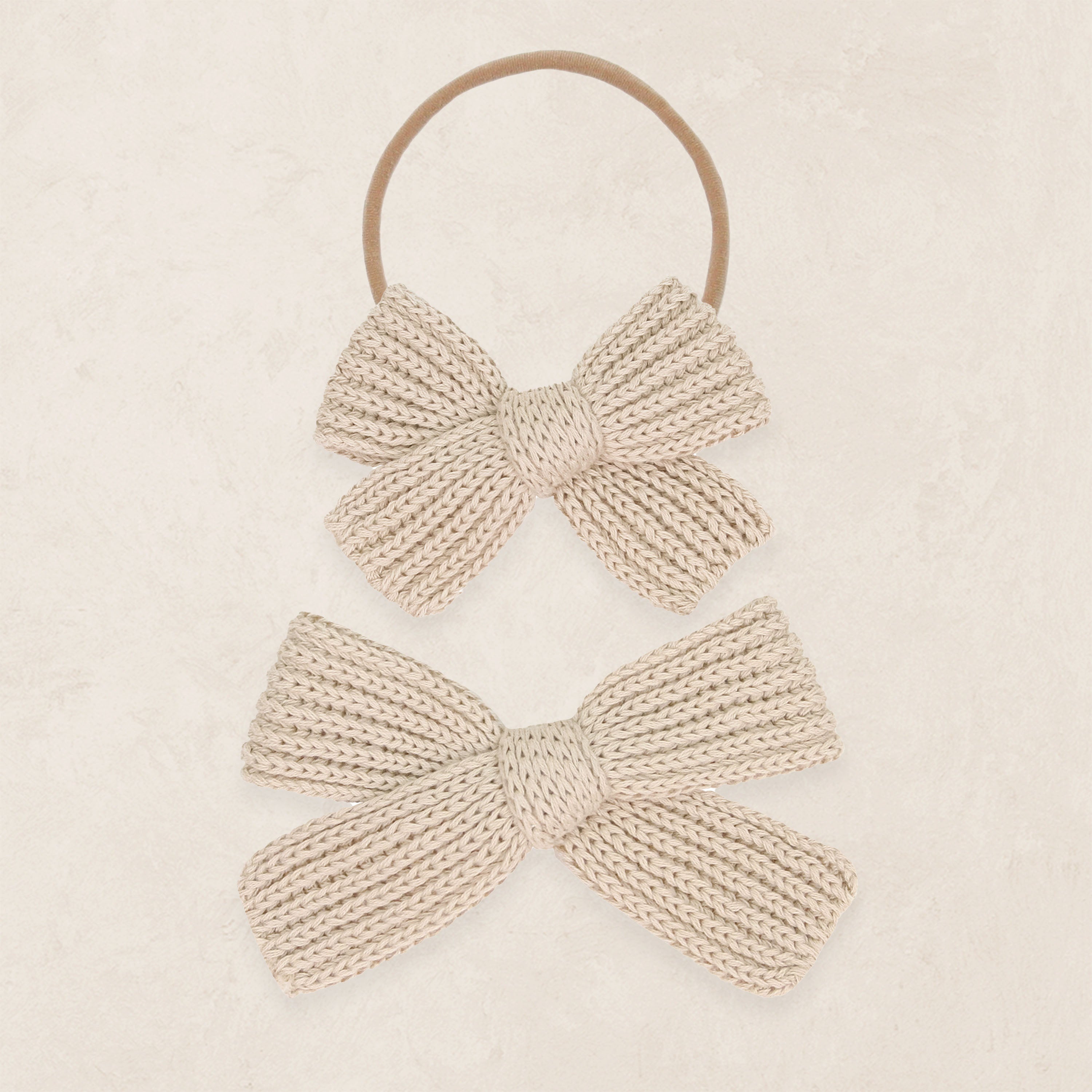 Sweater Bow - Tan Chunky Knit