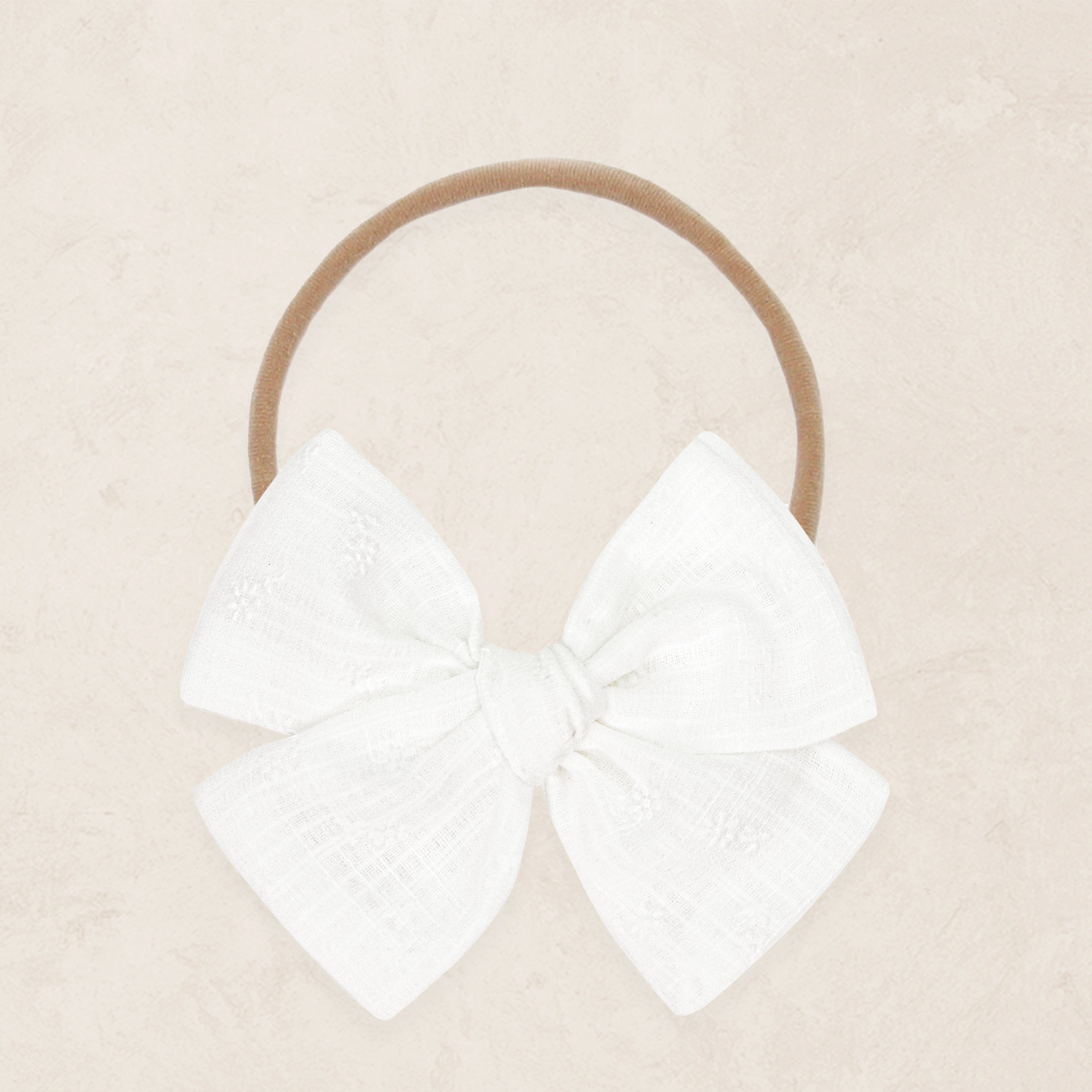 Adventure Bow - White Blossom