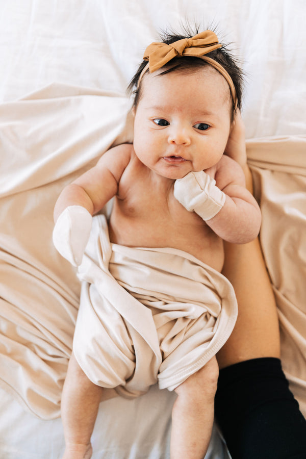 Winnie Newborn Headband Bundle (Gown)