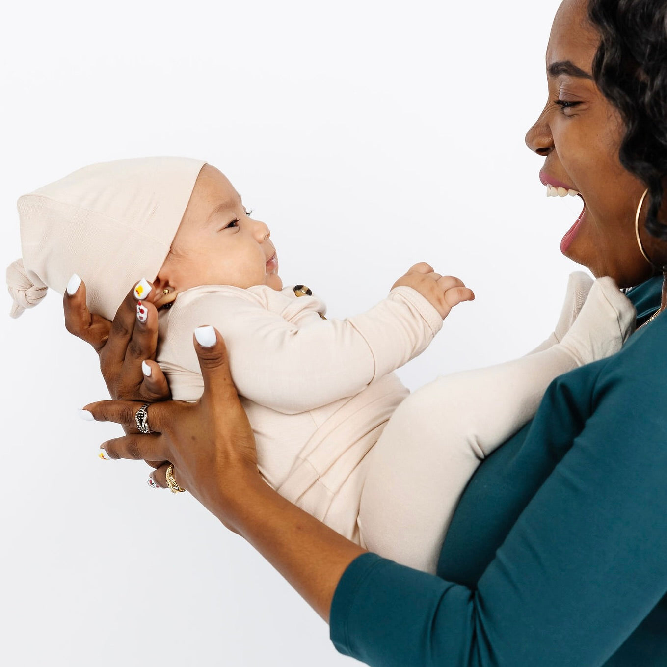 Winnie Newborn Hat Bundle (Top + Bottom)
