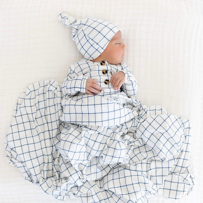 Stetson Newborn Hat Bundle (Gown)
