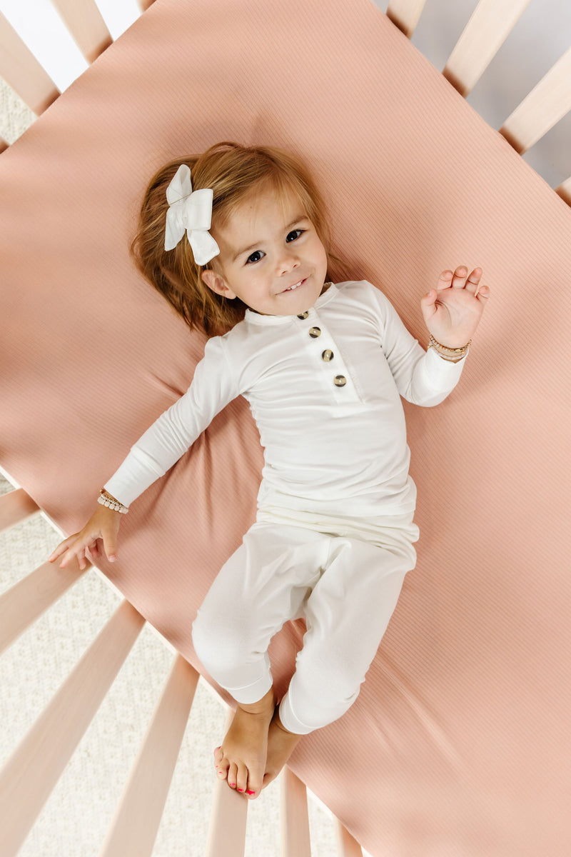 Audrey Ribbed Crib Sheet