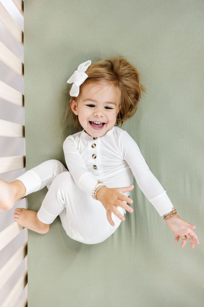 Ellis Ribbed Crib Sheet