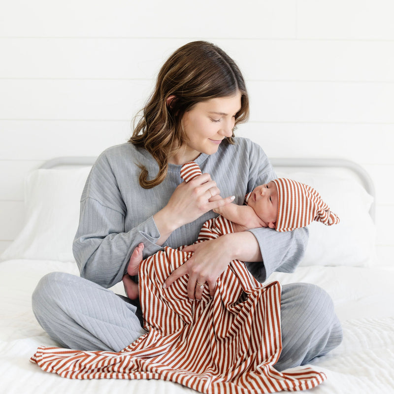 Boston Ribbed Swaddle Blanket