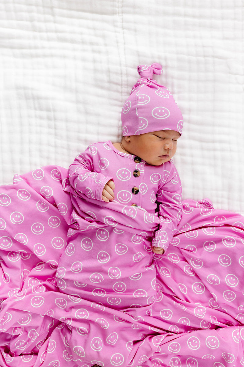 Karli Top Knot Hat