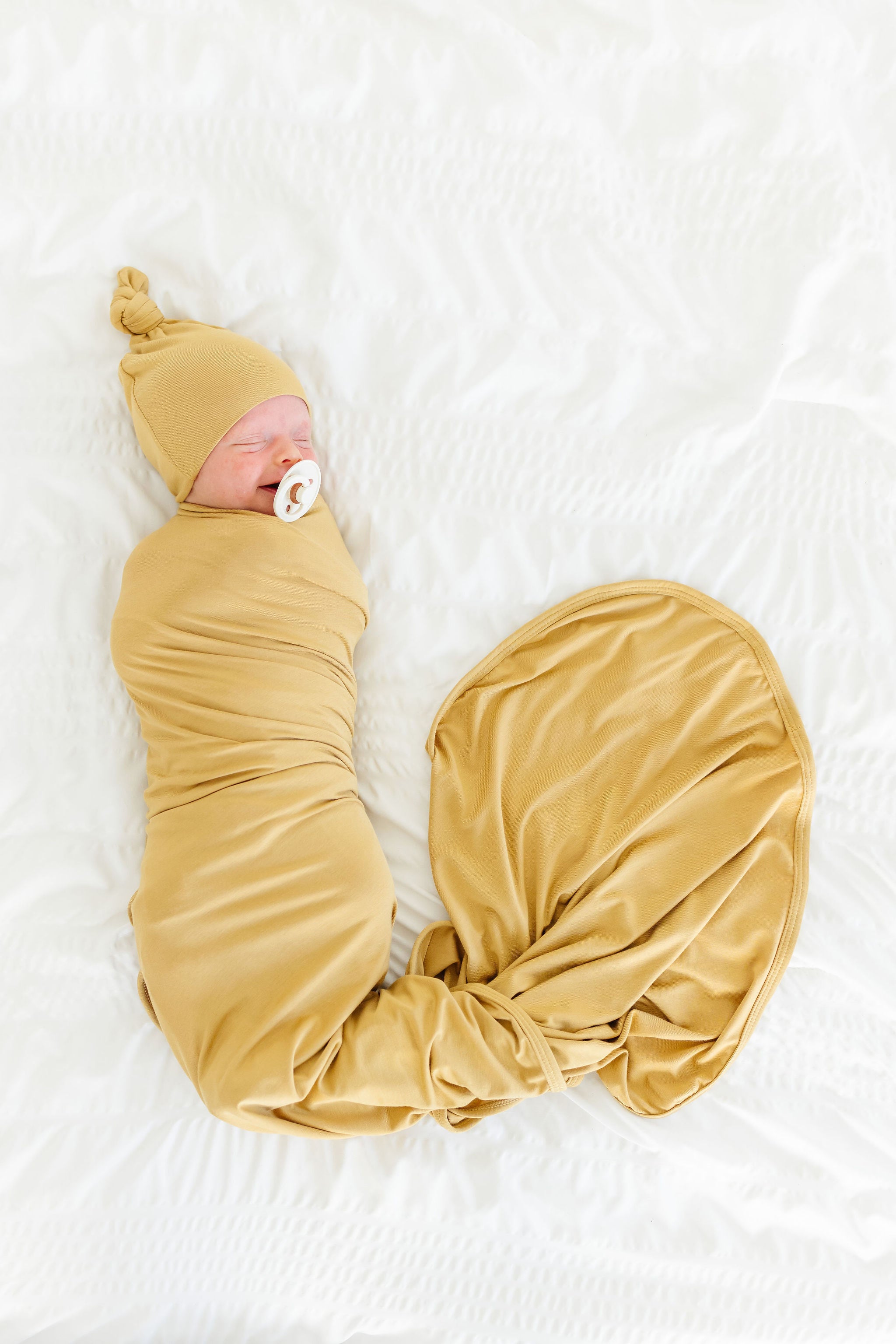 Sutton Newborn Hat Bundle (Gown)