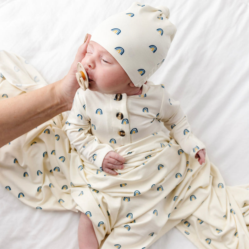 Ezra Newborn Hat Bundle (Gown)