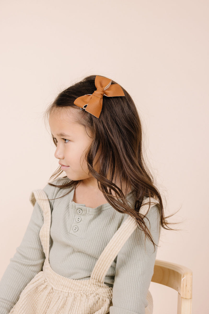 Leather - Ginger Bow Clip