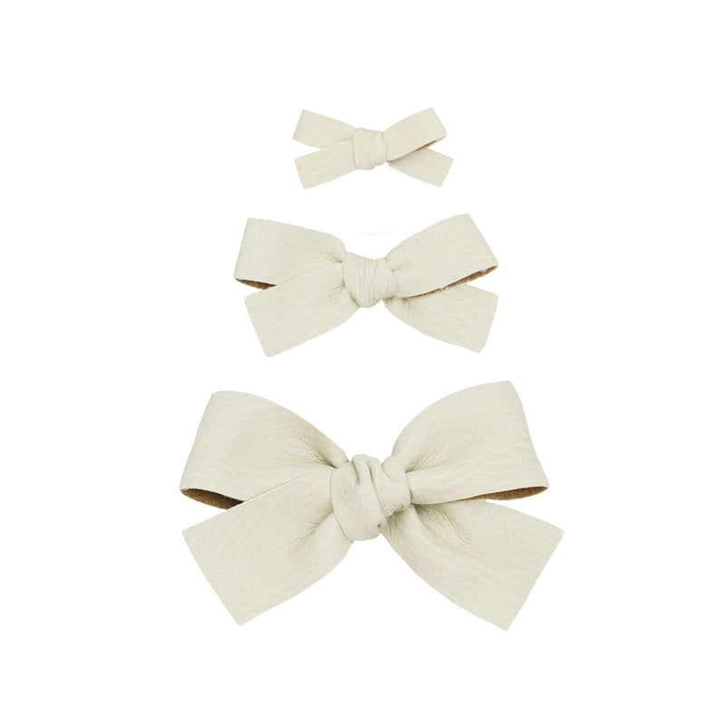 Leather - Ivory Bow Clip