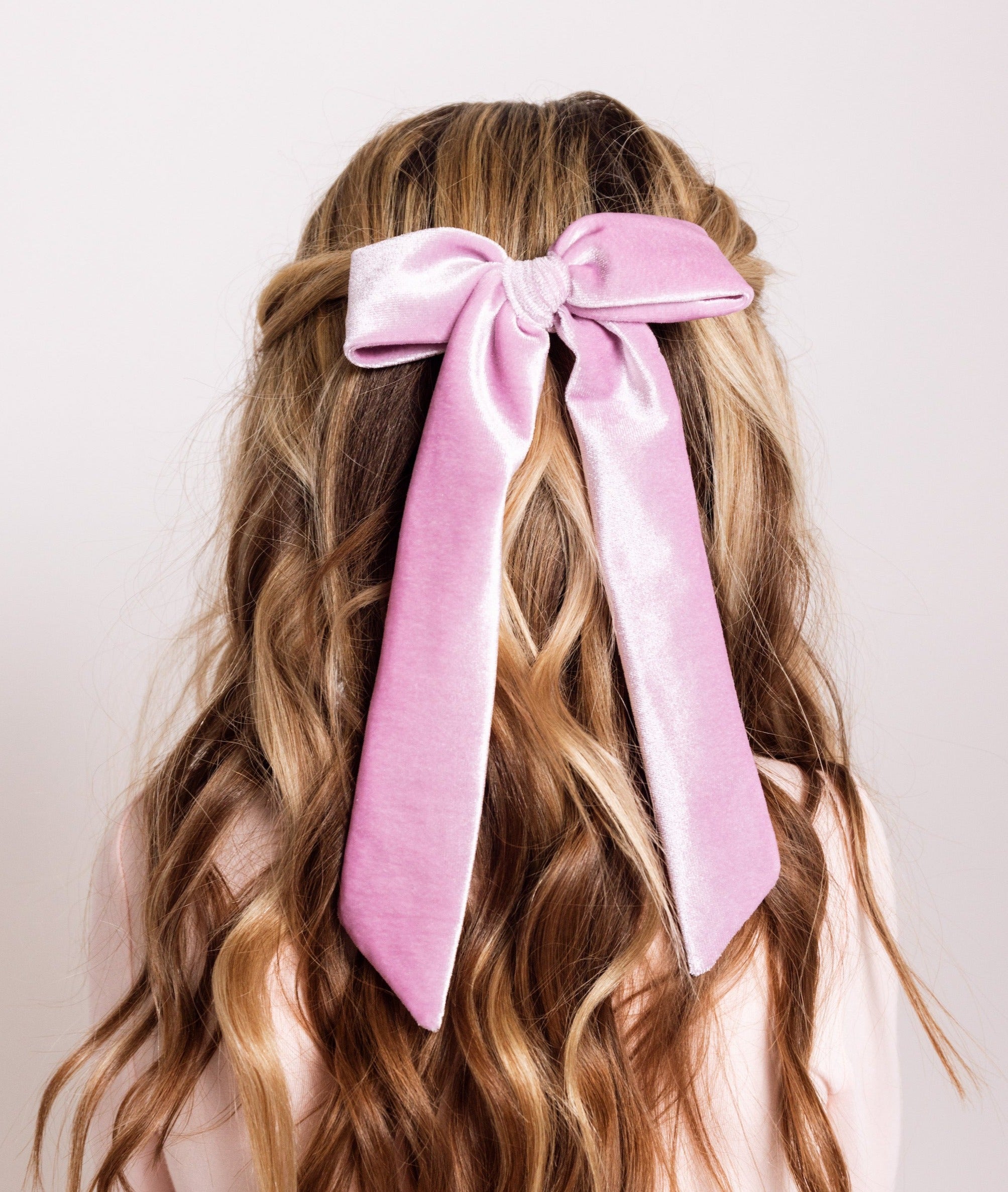 Velvet - Lilac Bow Sash Clip
