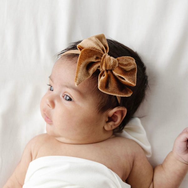 Velvet - Cinnamon Bow